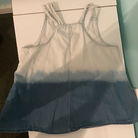 Cute spring shirt Macy’s ! - Picture 2 of 3